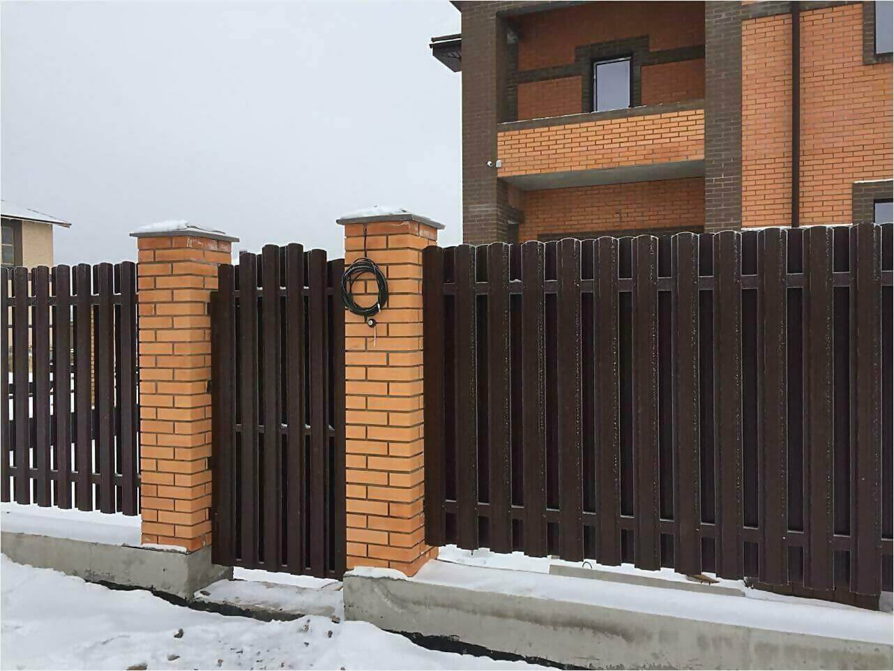 Забор из штакетника 95м фото2 в Новосибирске
