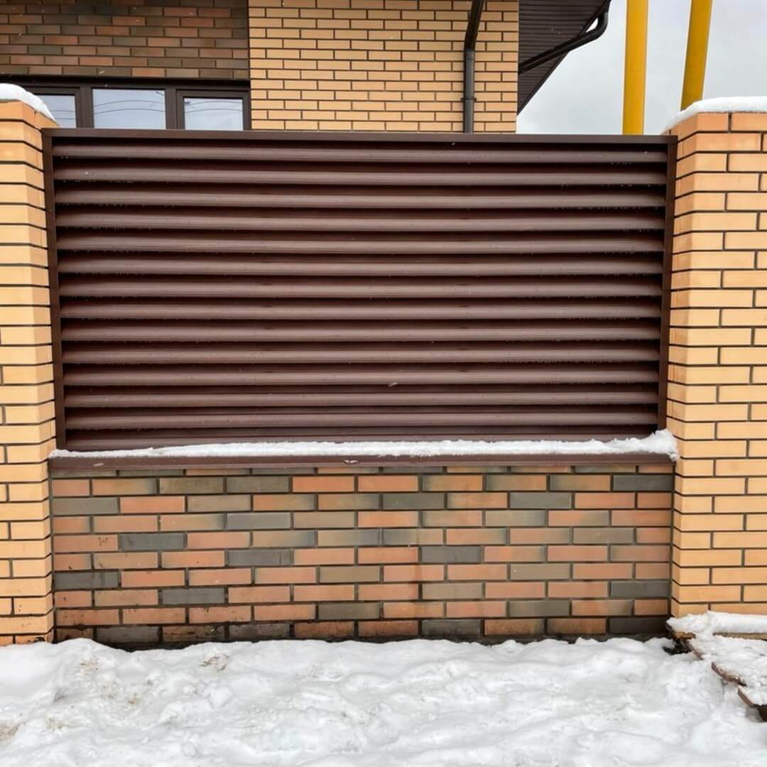 Забор-жалюзи ral8017/8017 шоколад двухсторонний фото6 в Новосибирске
