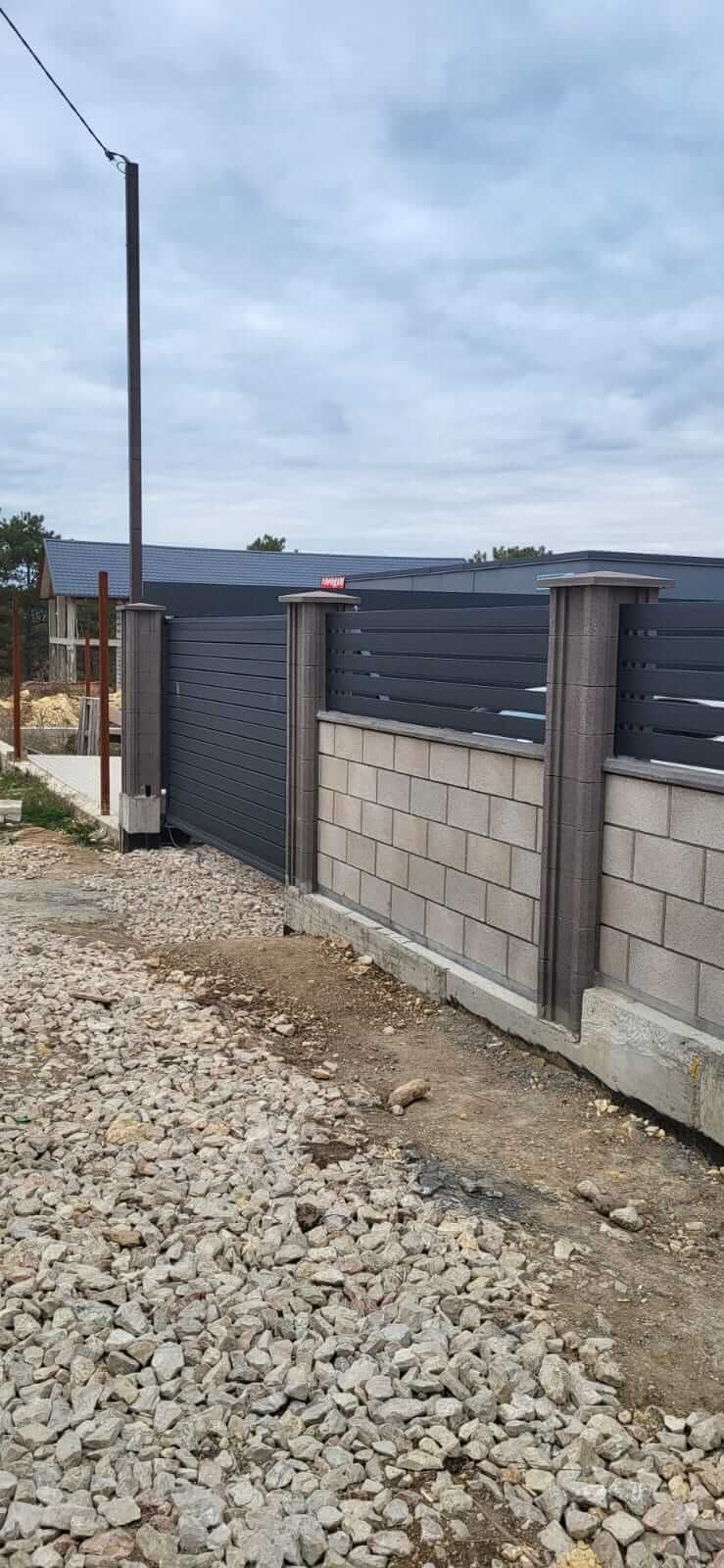 Забор-ранчо из металлопланкена 28м RAL7024 Серый Графит МАТТЕ фото 2 в Новосибирске