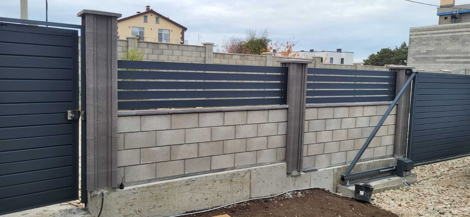 Забор-ранчо из металлопланкена 28м RAL7024 Серый Графит МАТТЕ в Новосибирске