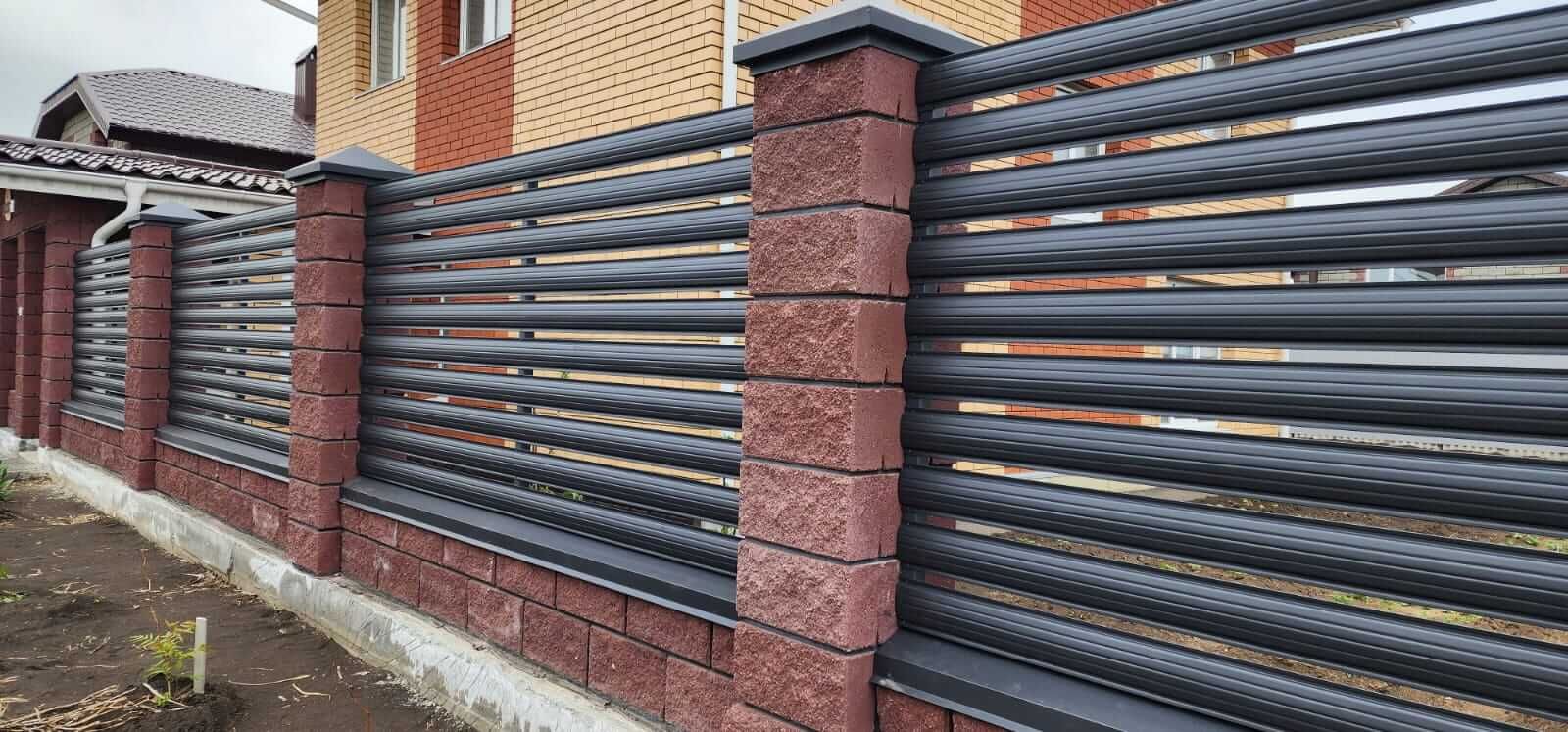 Забор-ранчо из штакетника 21м RAL7024/7024 Серый Графит МАТТЕ двусторонний в Новосибирске