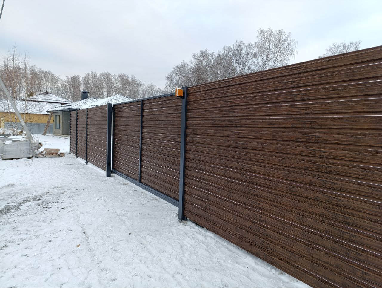 Забор-ранчо из евроштакетника 58м Темный Каштан 3D Принтек фото 1 в Новосибирске