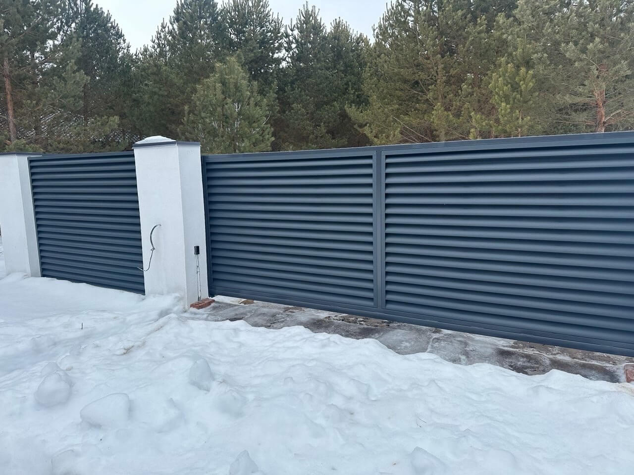 Забор-жалюзи 76м RAL7024/7024 Серый Графит двусторонний МАТТЕ в Новосибирске